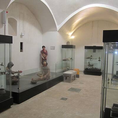Museum of Bath and History of Farooj 